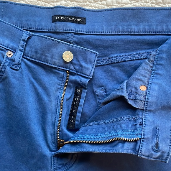 Blue Suede Feeling Lucky Brand Jeans - Picture 6 of 6